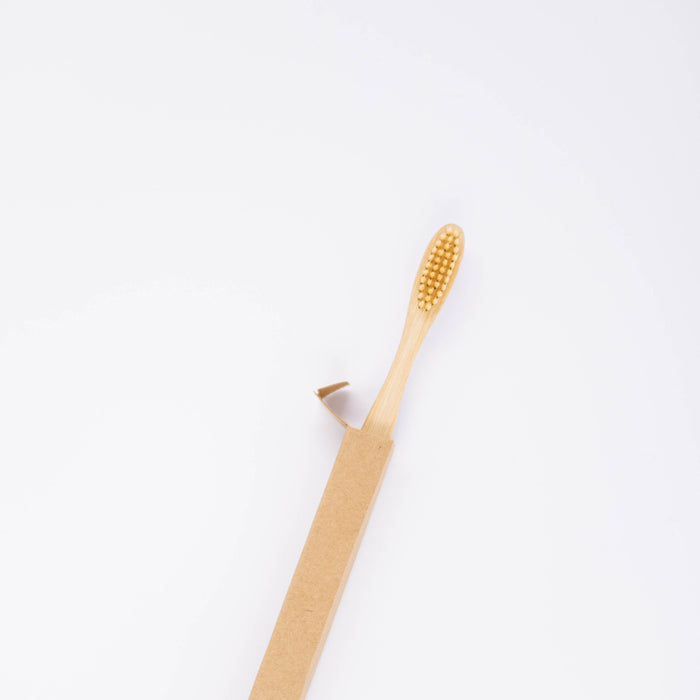 Cepillo dental bambú